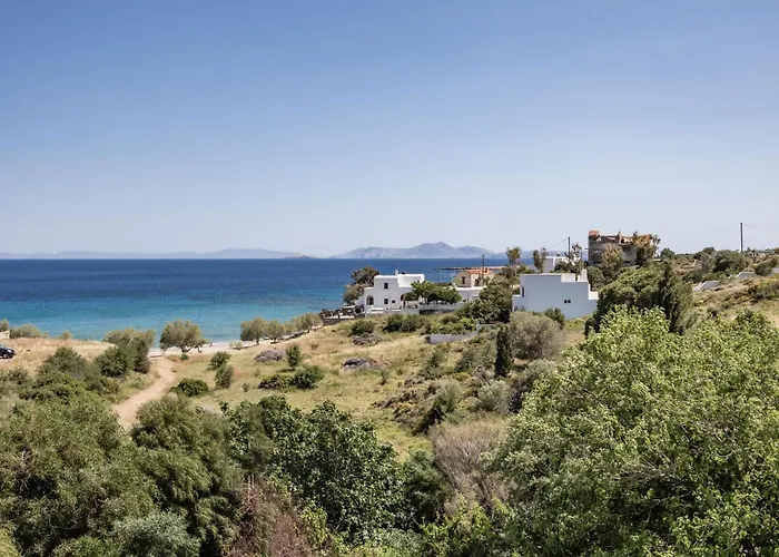 Hippocampus 2 Min Walk From The Appartement