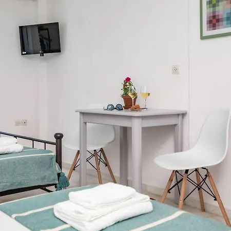 Hippocampus 2 Min Walk From The